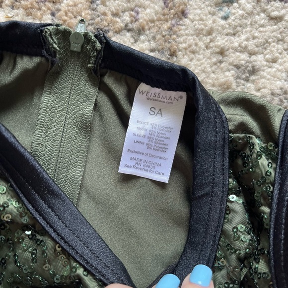 Weissman Green Sequin Bodysuit - Picture 2 of 5